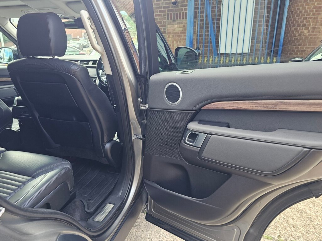 Used Land Rover Discovery 2018 for sale - 76950208: Photo 19