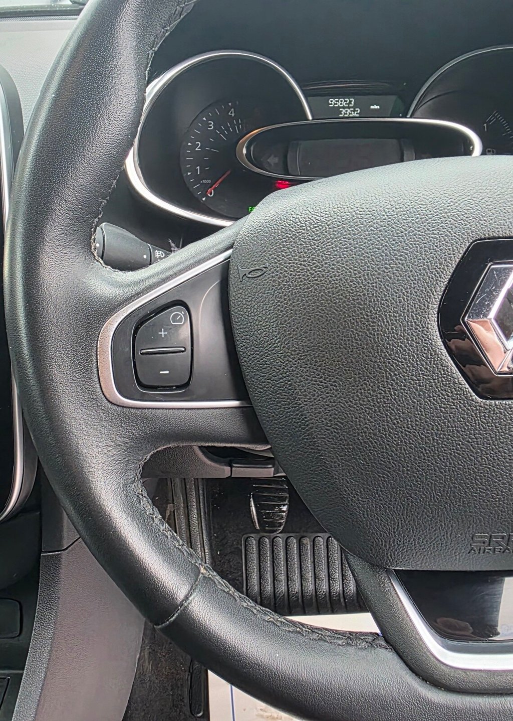 Used Renault Clio 2017 for sale - 77110822: Photo 26