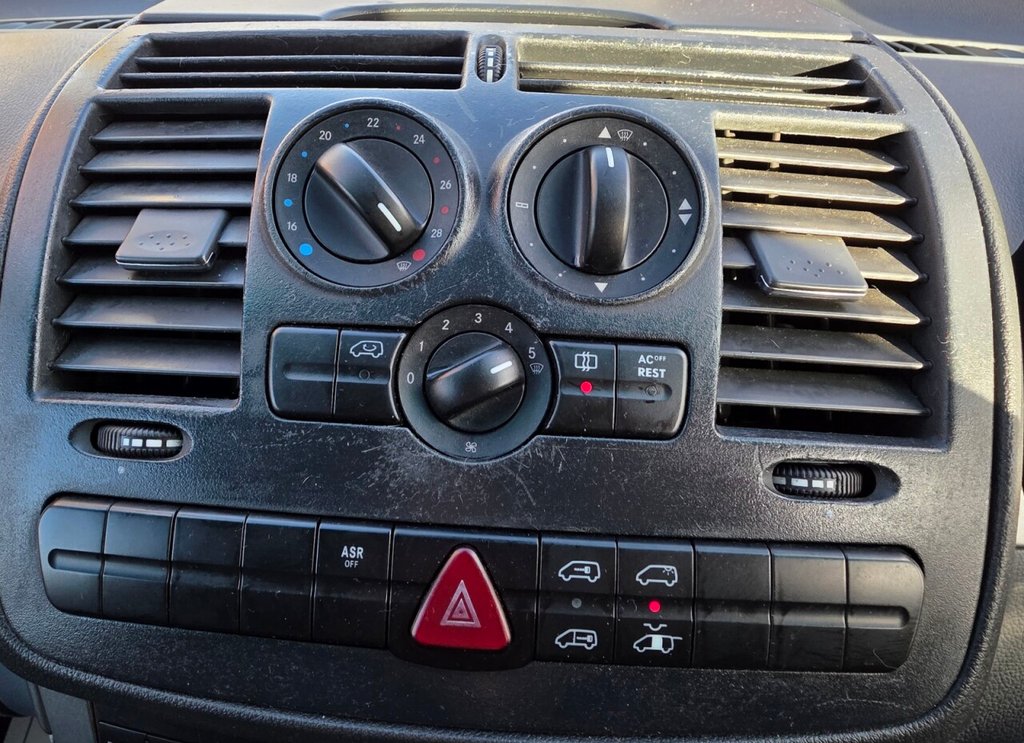 Used Mercedes-Benz Vito 2009 for sale - 77557679: Photo 23