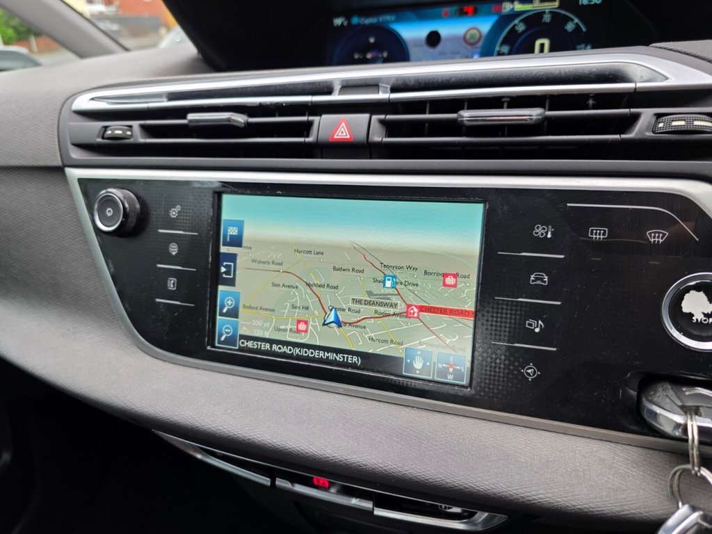 Used Citroen C4 Picasso 2013 for sale - 76768155: Photo 23