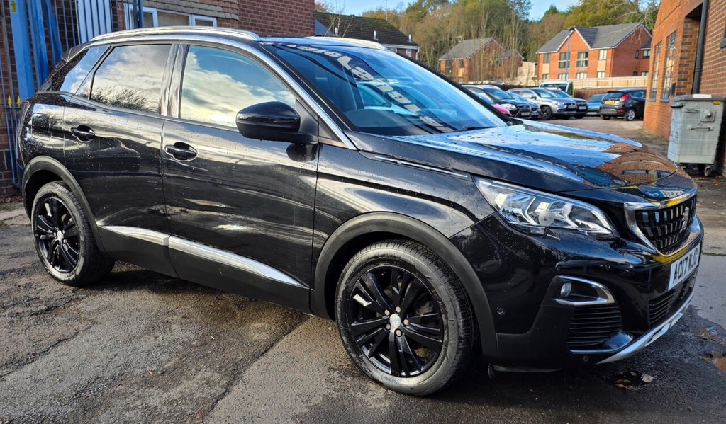 Used Peugeot 3008 2017 for sale - 77383500: Photo 3