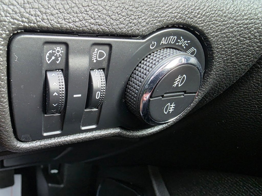 Used Vauxhall Astra GTC 2015 for sale - 76768133: Photo 25