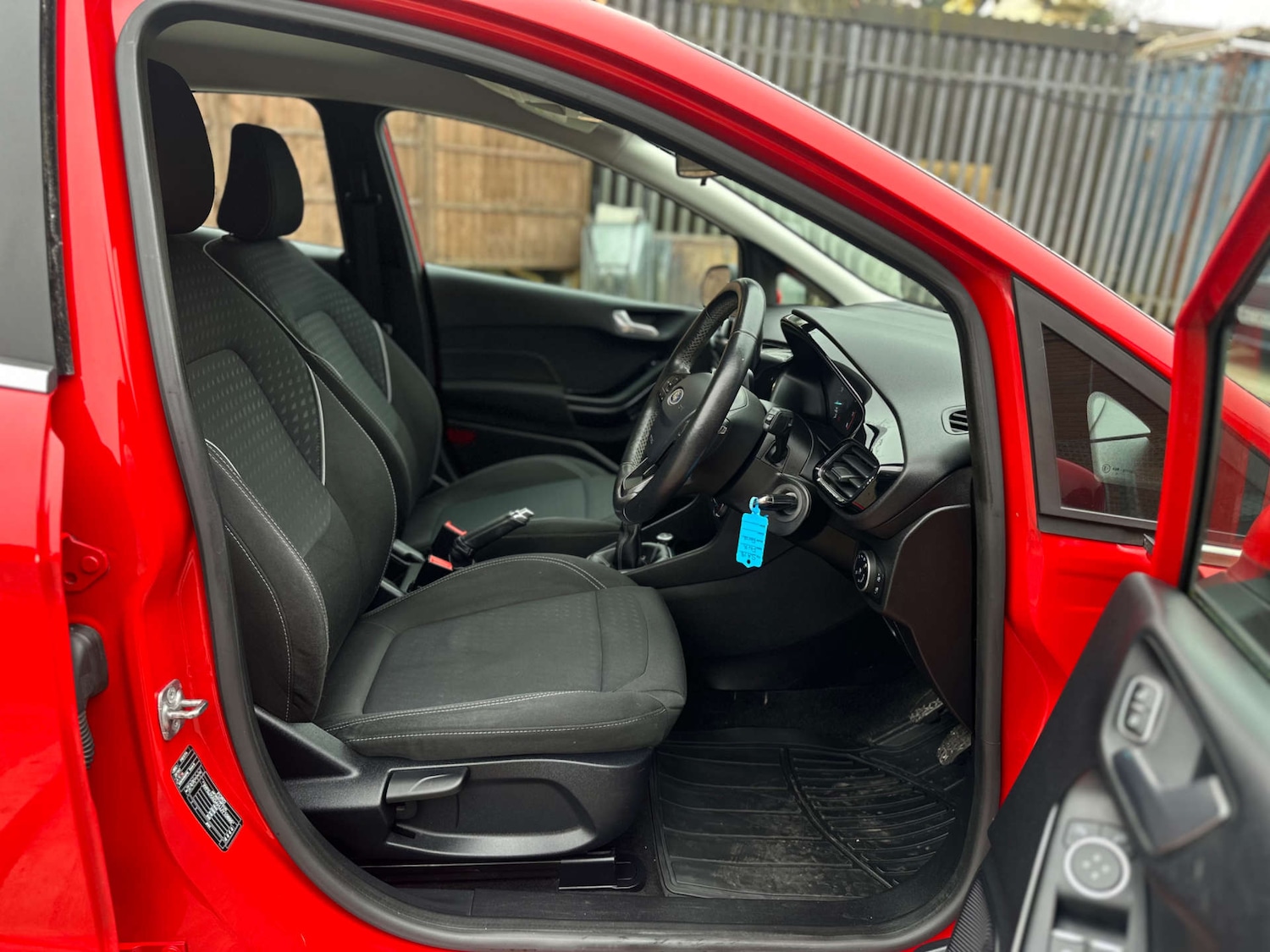 Used Ford Fiesta 2018 for sale - 77603995: Photo 28