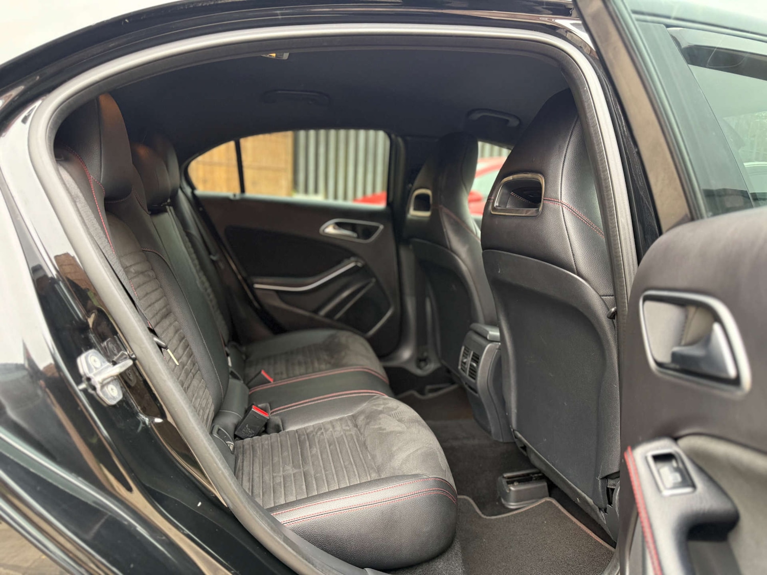 Used Mercedes-Benz A-Class 2018 for sale - 76275293: Photo 40