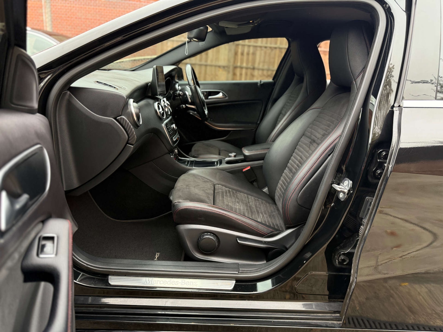 Used Mercedes-Benz A-Class 2018 for sale - 76275293: Photo 45