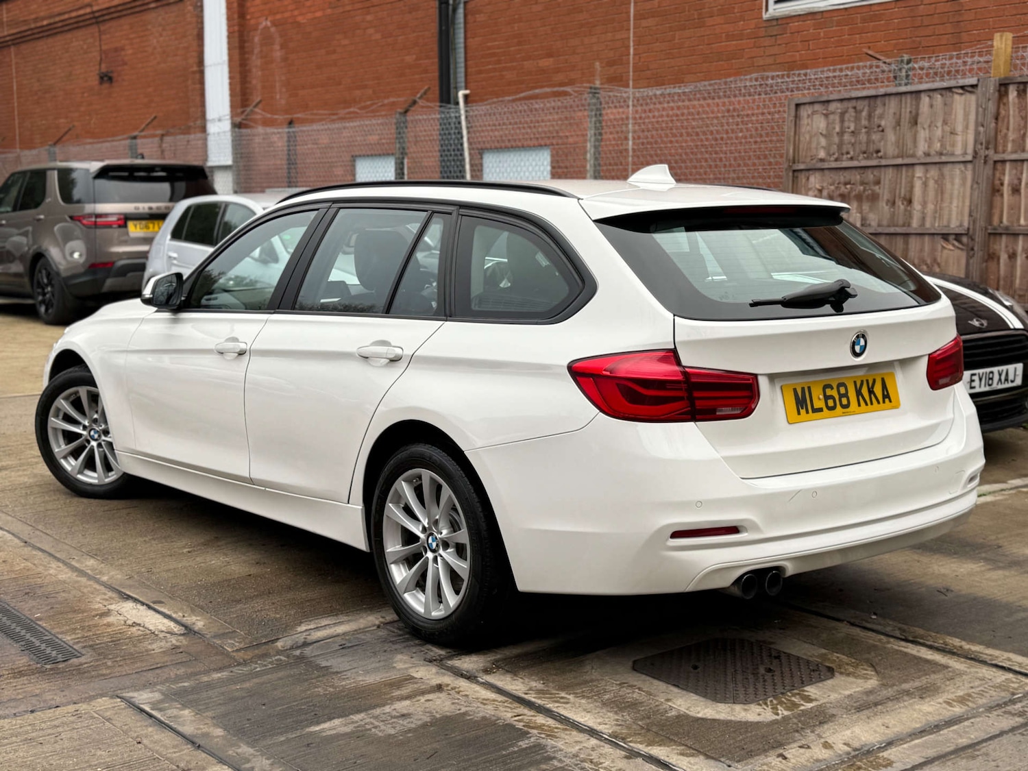 Used BMW 3 Series 2018 for sale - 76589724: Photo 11