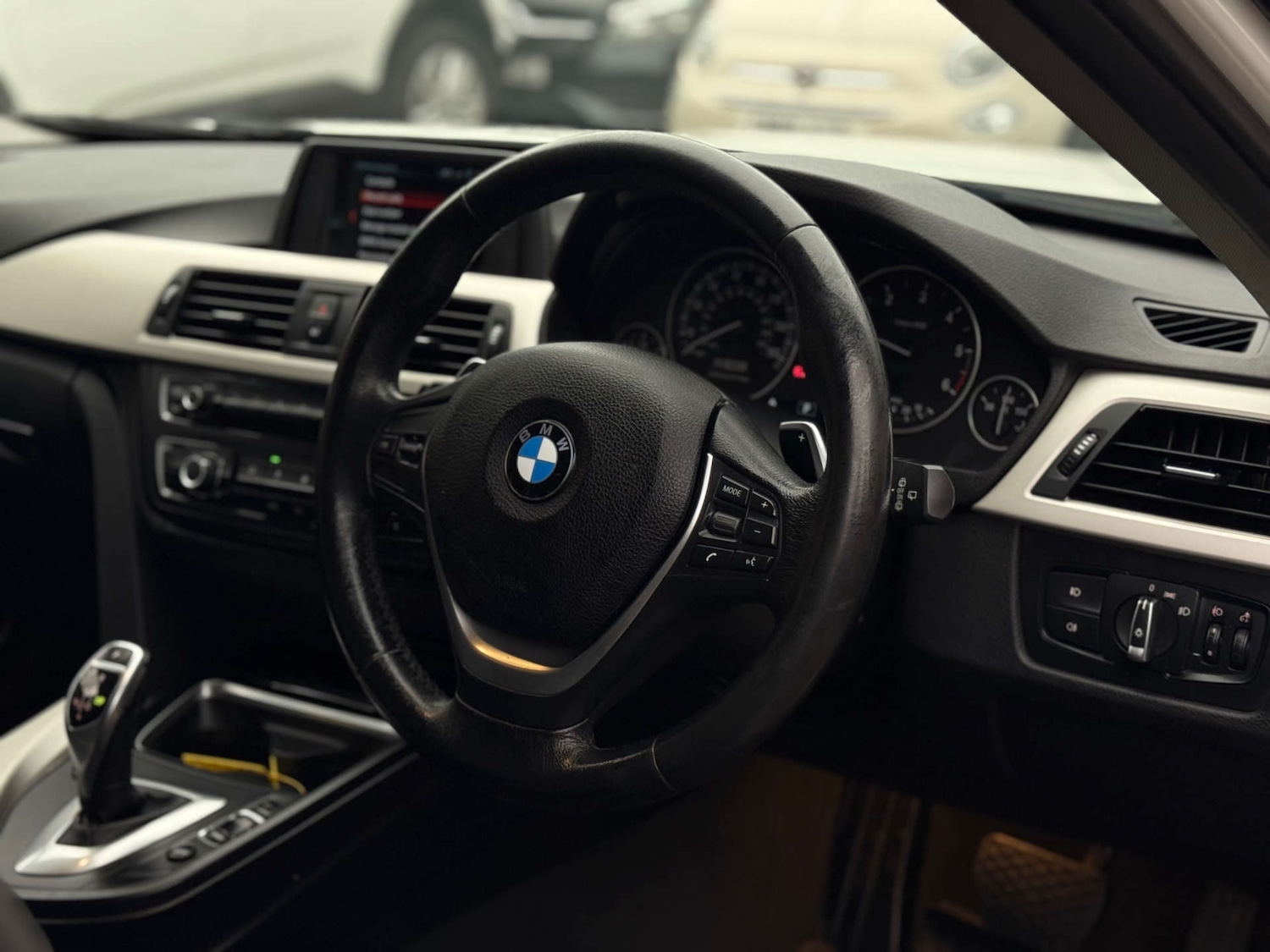 Used BMW 3 Series 2018 for sale - 76589724: Photo 2