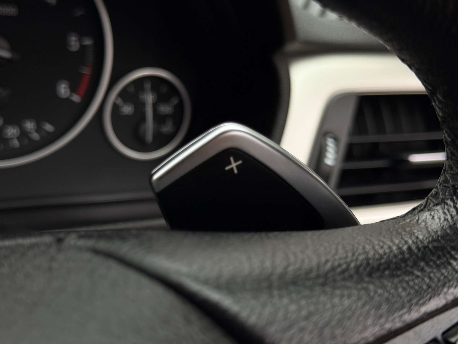 Used BMW 3 Series 2018 for sale - 76589724: Photo 23