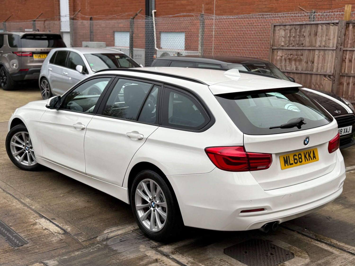 Used BMW 3 Series 2018 for sale - 76589724: Photo 3