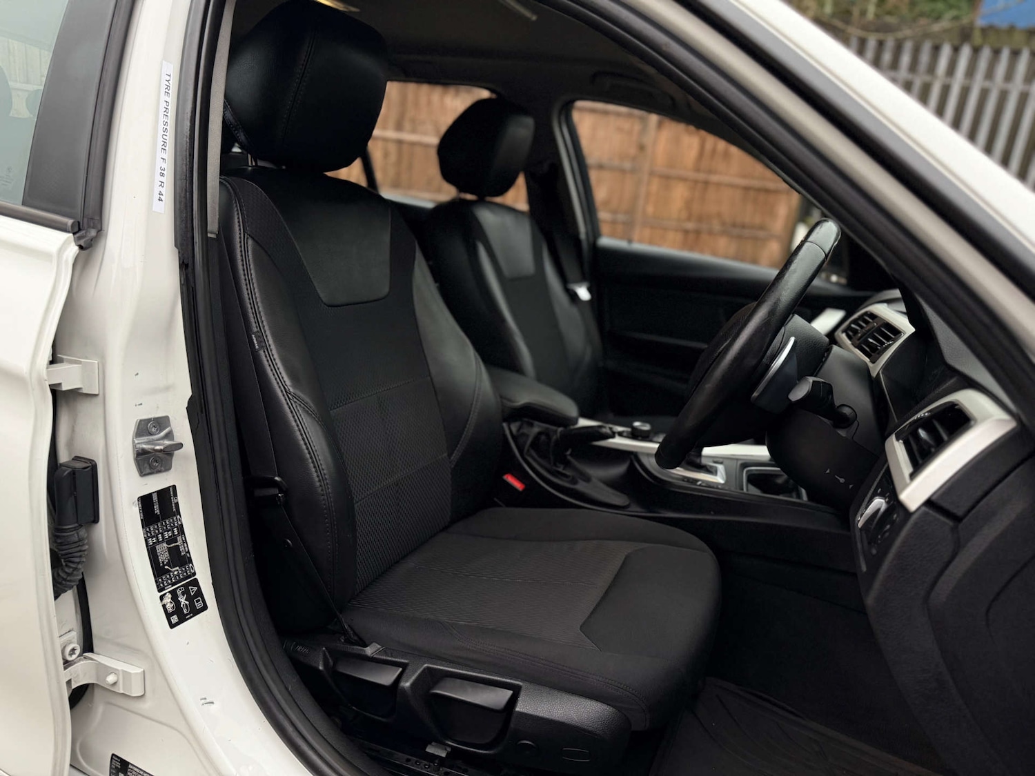 Used BMW 3 Series 2018 for sale - 76589724: Photo 36