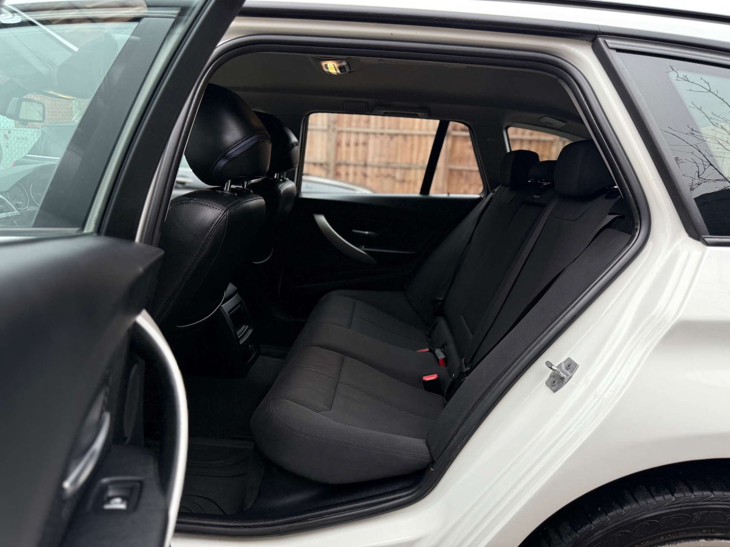 Used BMW 3 Series 2018 for sale - 76589724: Photo 40