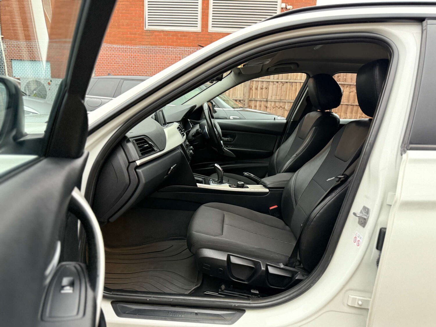 Used BMW 3 Series 2018 for sale - 76589724: Photo 42