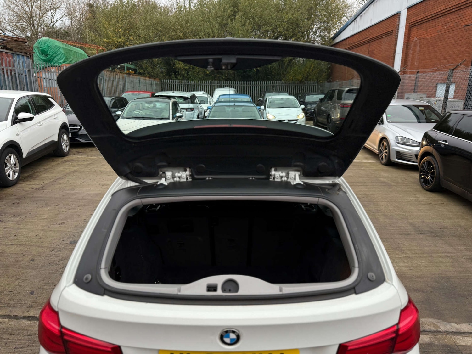 Used BMW 3 Series 2018 for sale - 76589724: Photo 44