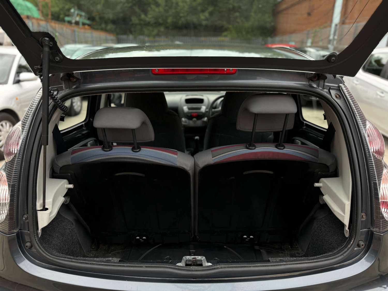 Vehicle 28