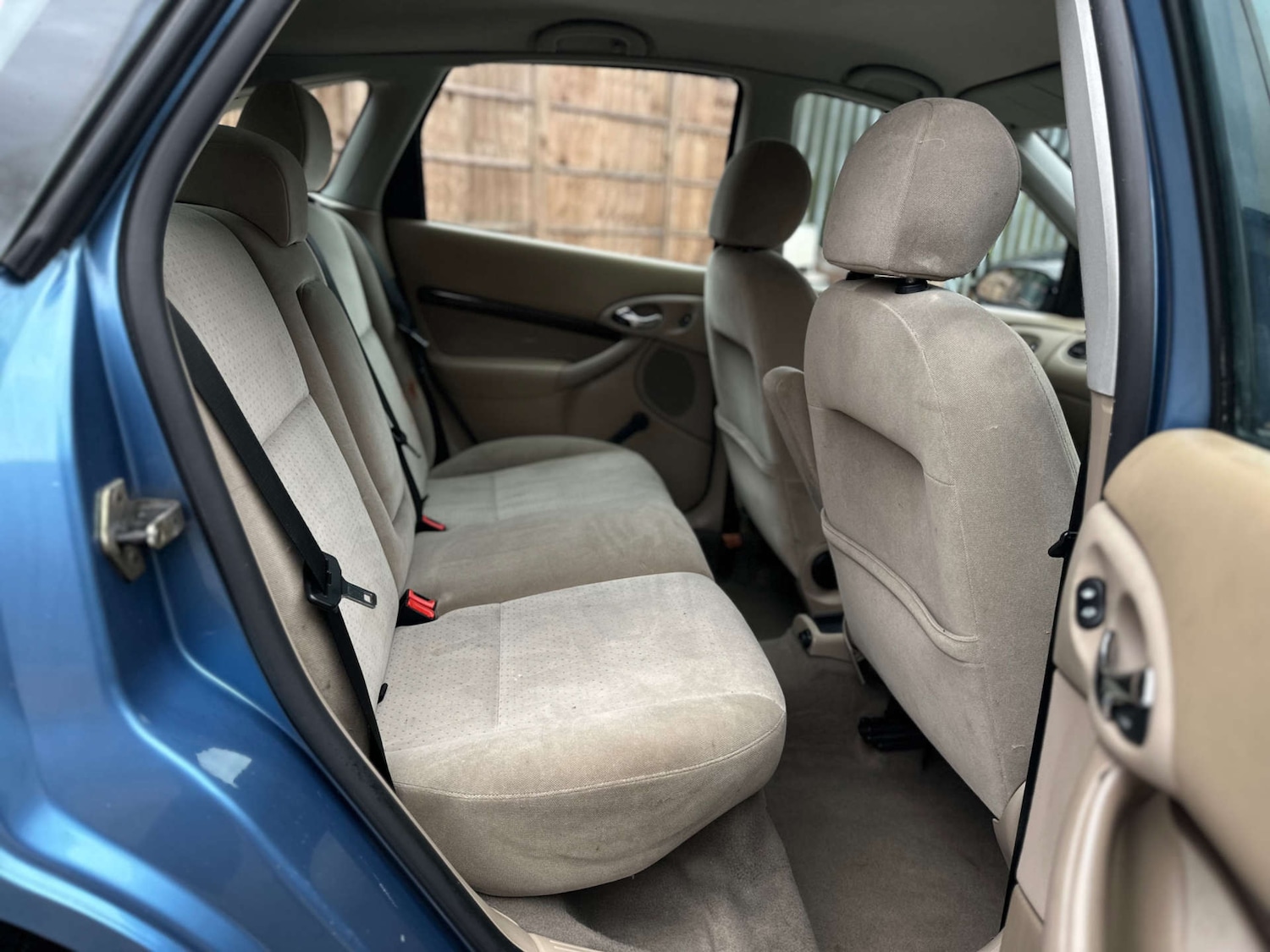 Used Ford Focus 2002 for sale - 76933029: Photo 27