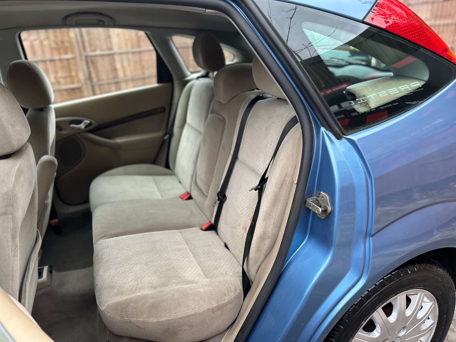 Used Ford Focus 2002 for sale - 76933029: Photo 31