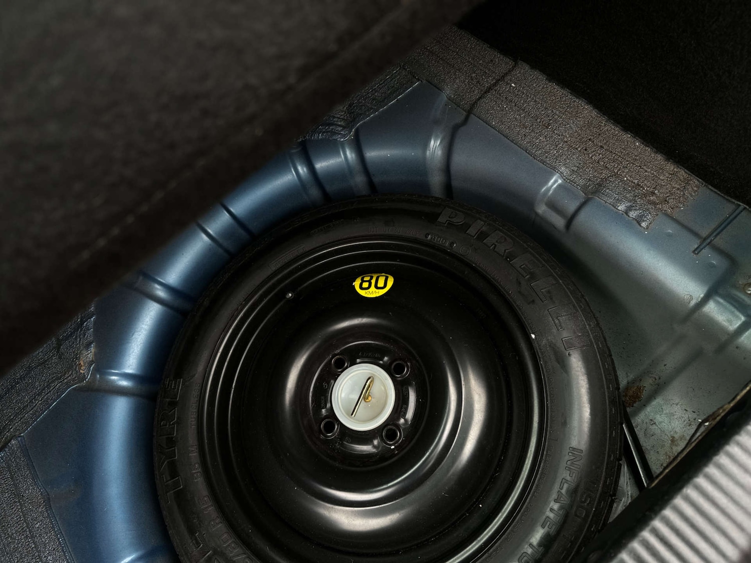 Used Ford Focus 2002 for sale - 76933029: Photo 35