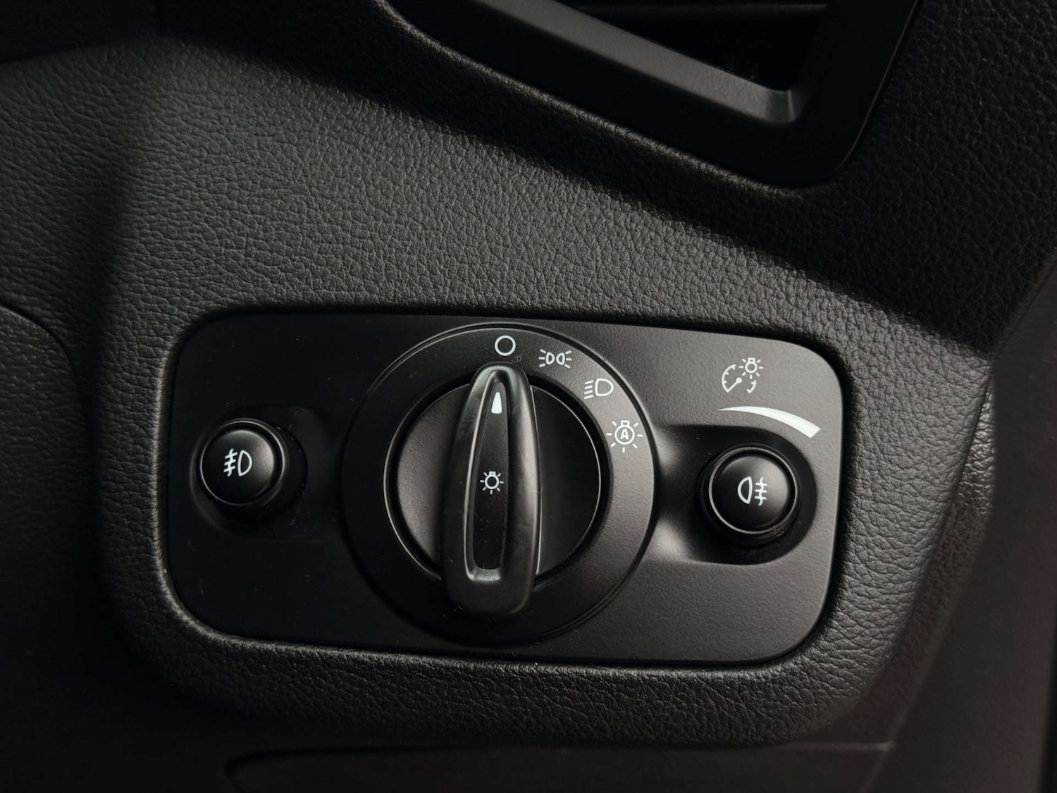 Used Ford Kuga 2017 for sale - 77594811: Photo 26