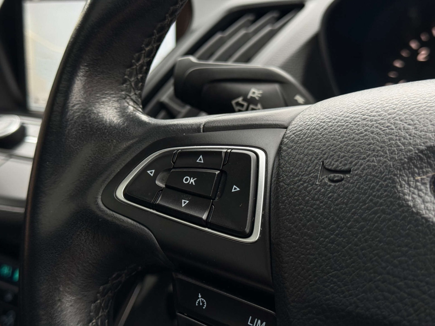 Used Ford Kuga 2017 for sale - 77594811: Photo 28