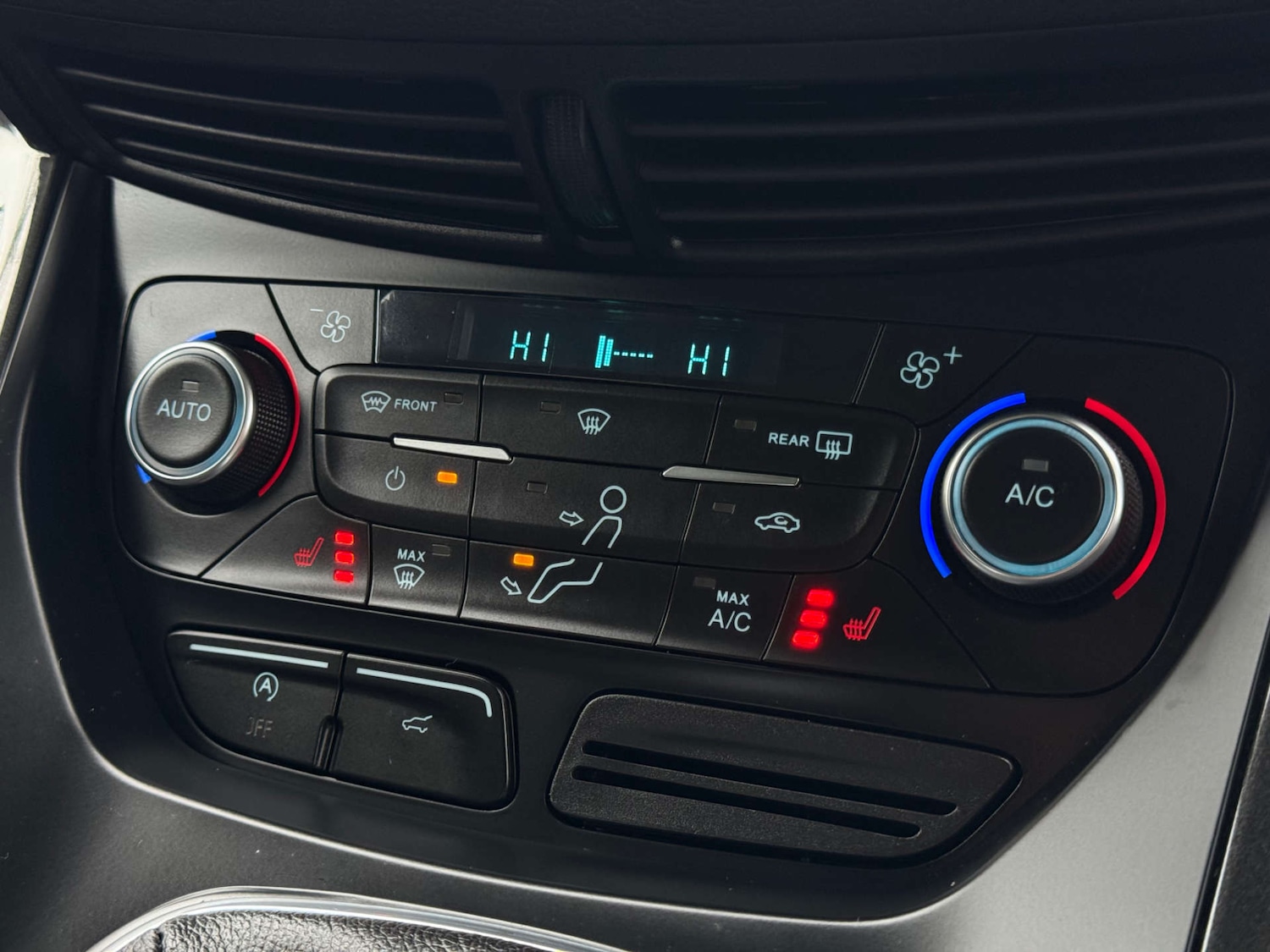 Used Ford Kuga 2017 for sale - 77594811: Photo 37