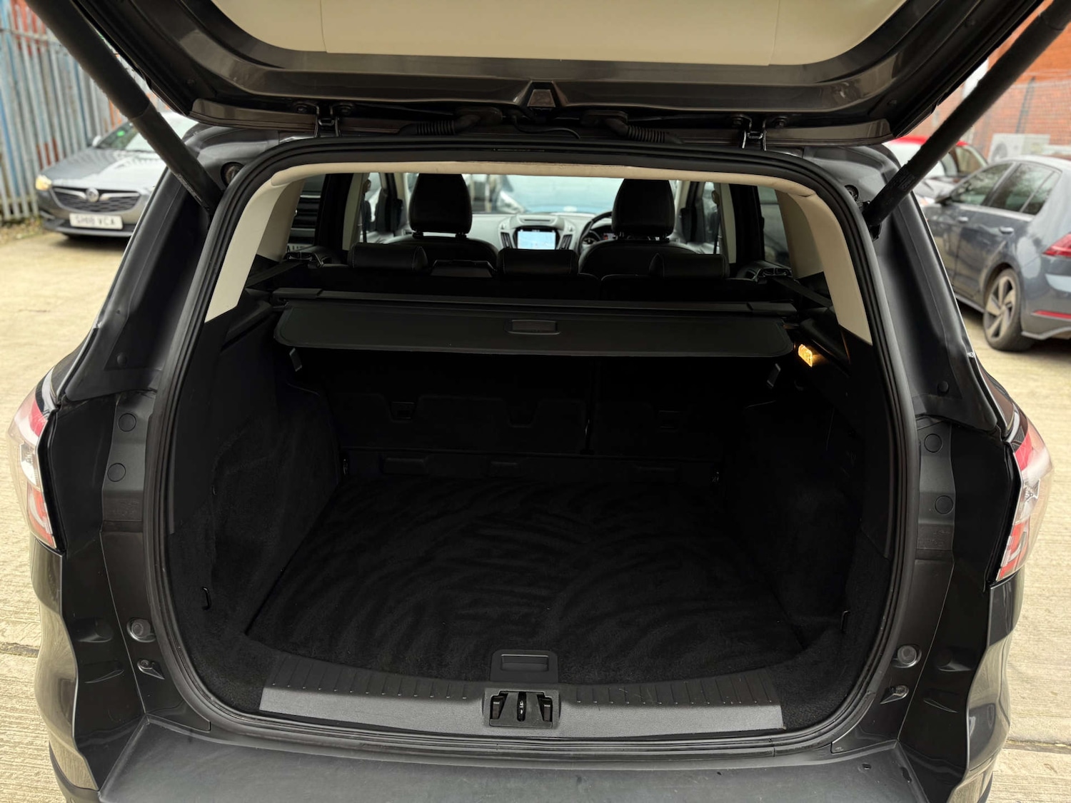 Used Ford Kuga 2017 for sale - 77594811: Photo 45