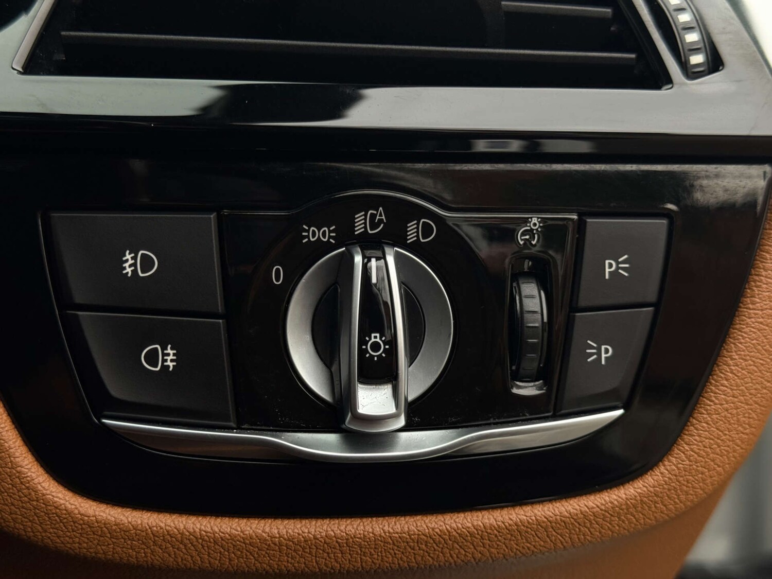 Used BMW 5 Series 2018 for sale - 77688287: Photo 31