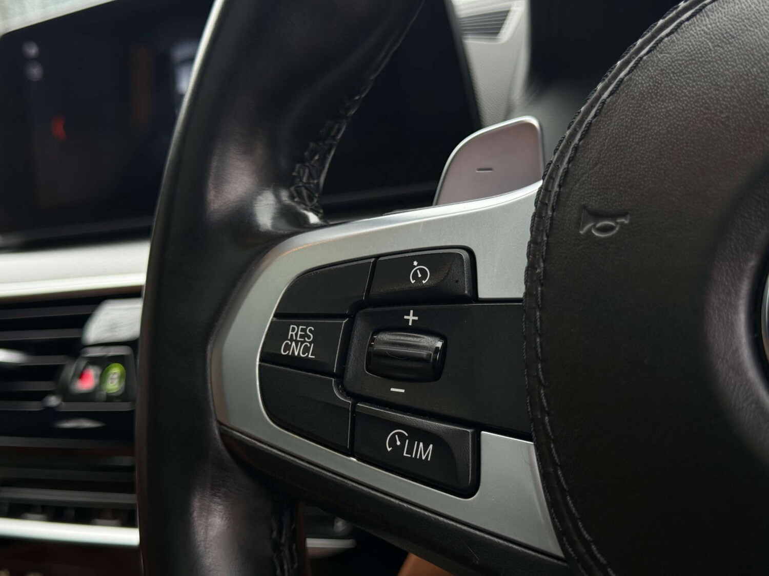 Used BMW 5 Series 2018 for sale - 77688287: Photo 33