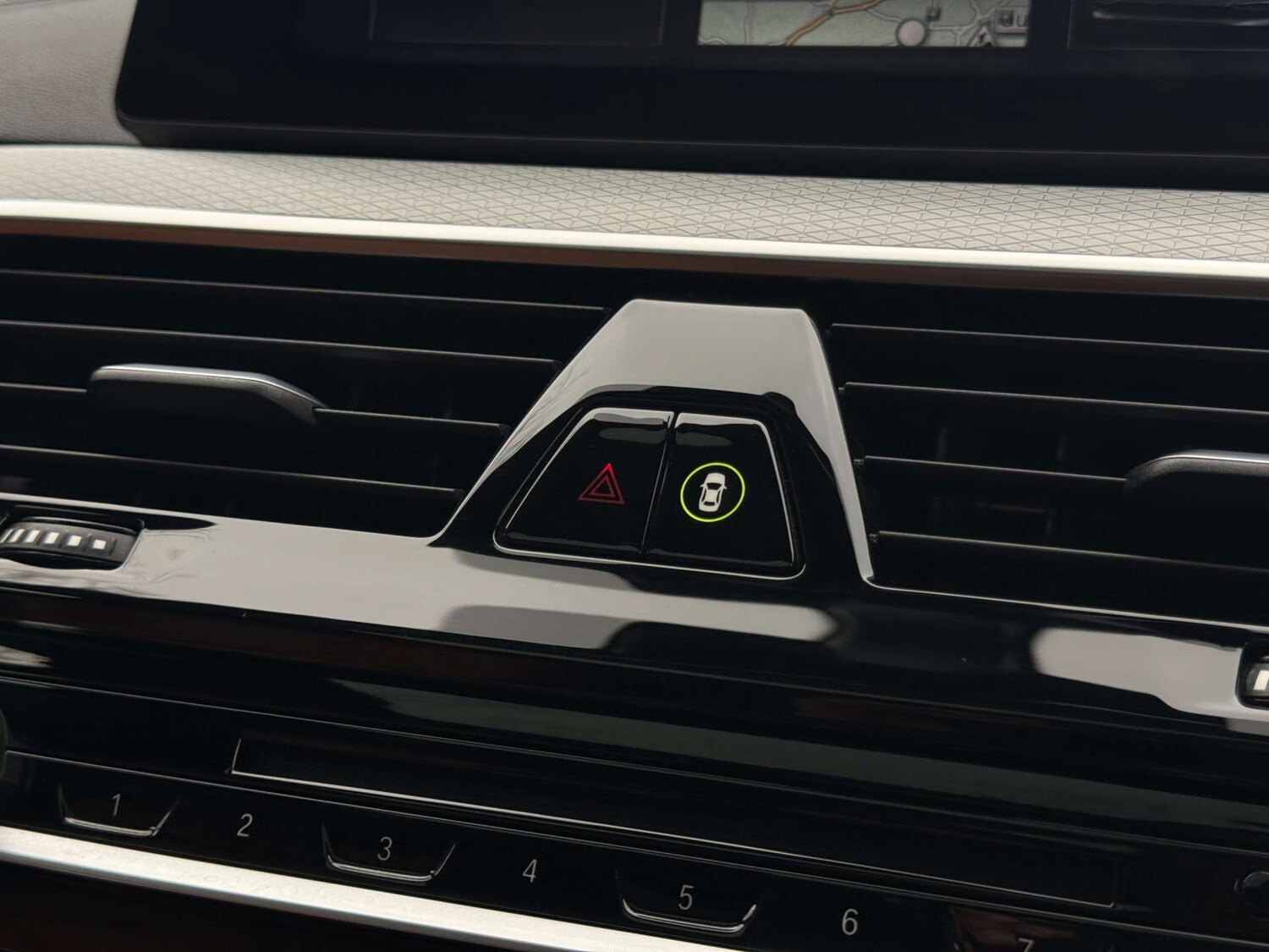 Used BMW 5 Series 2018 for sale - 77688287: Photo 47