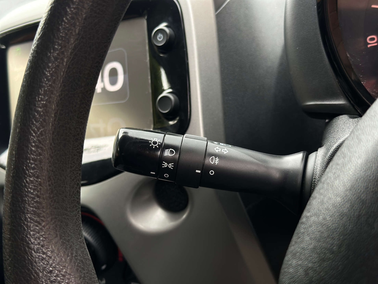 Used Peugeot 108 2016 for sale - 75936130: Photo 26