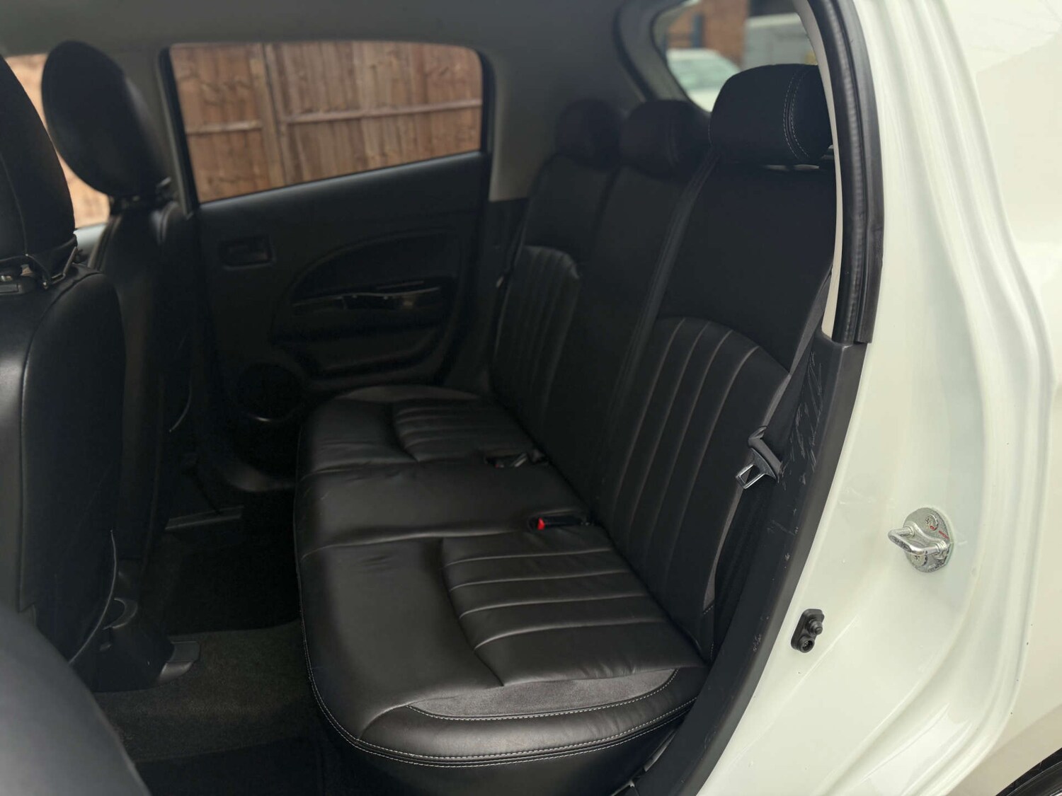 Used Mitsubishi Mirage 2018 for sale - 76830031: Photo 32