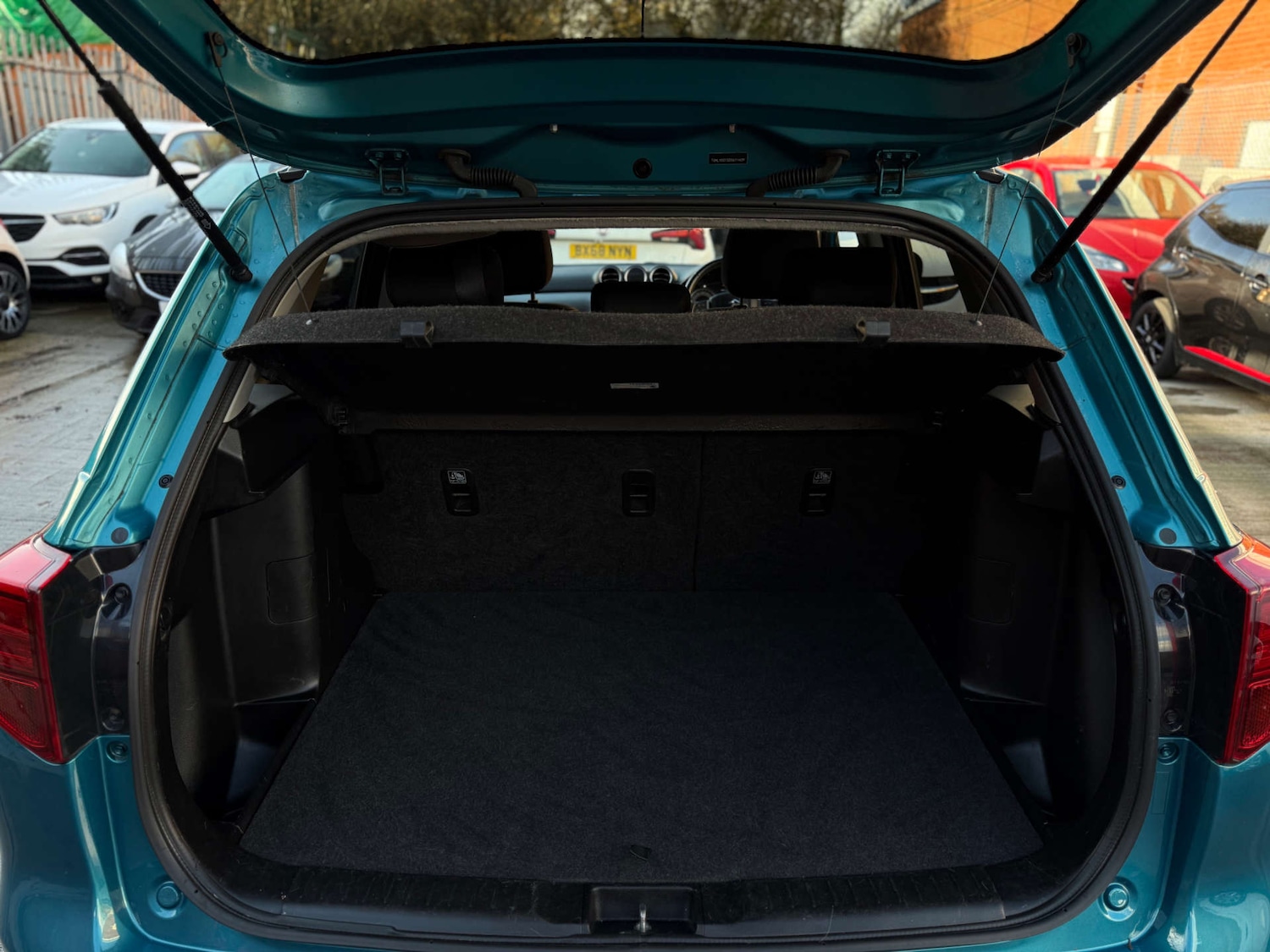 Used Suzuki Vitara 2018 for sale - 77022545: Photo 38