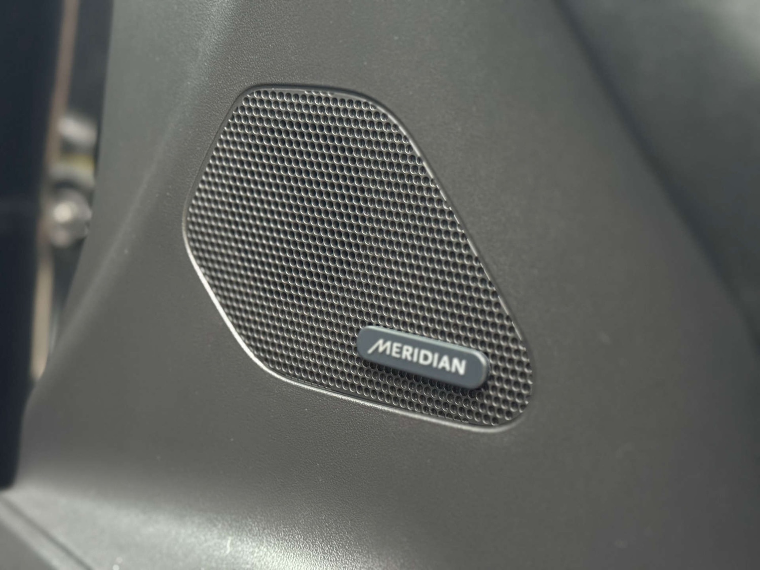 Used Jaguar F-Pace 2018 for sale - 76601891: Photo 19