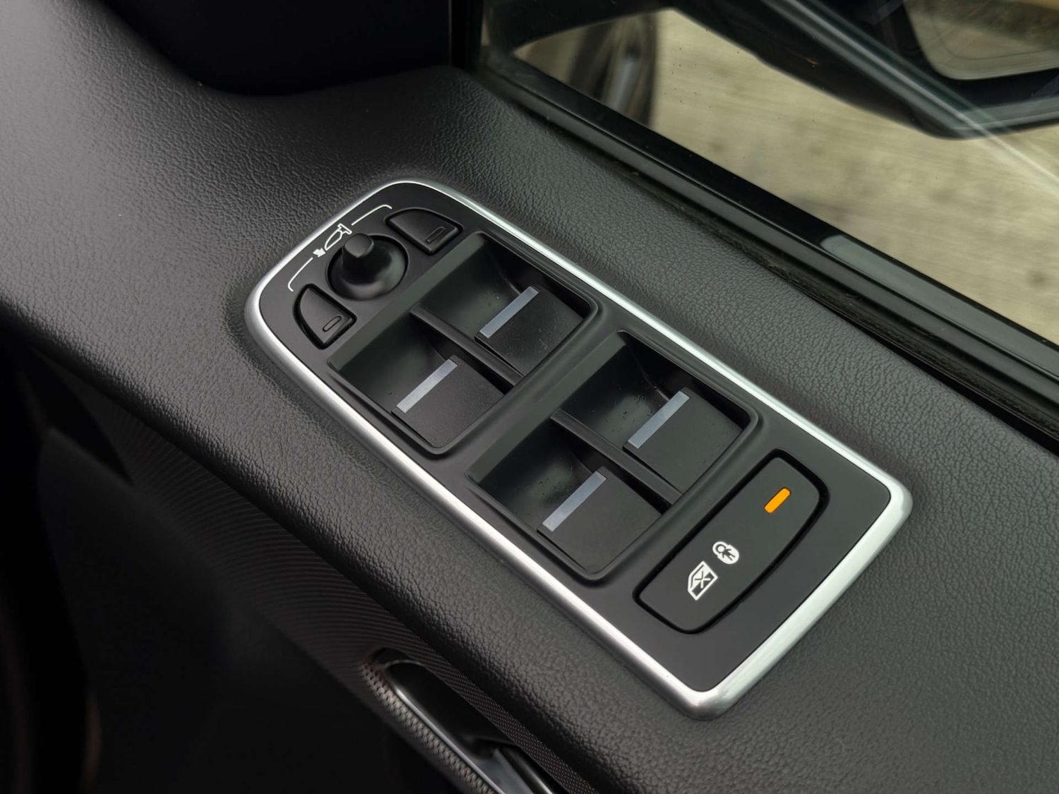 Used Jaguar F-Pace 2018 for sale - 76601891: Photo 21