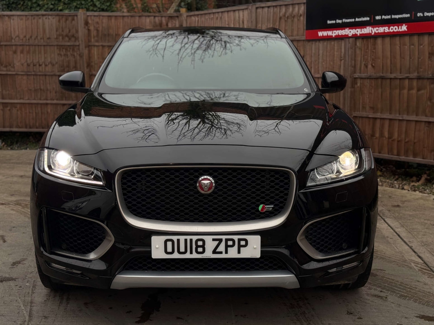 Used Jaguar F-Pace 2018 for sale - 76601891: Photo 7