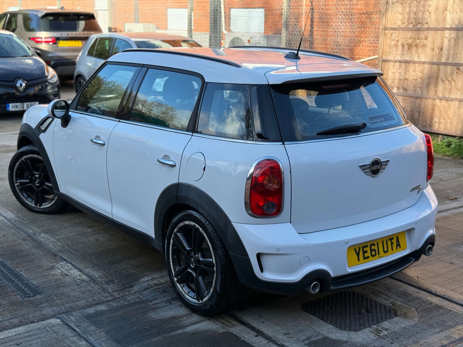 Used MINI Countryman 2011 for sale - 76518063: Photo 11