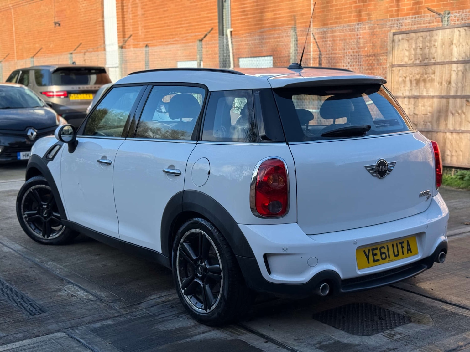 Used MINI Countryman 2011 for sale - 76518063: Photo 12