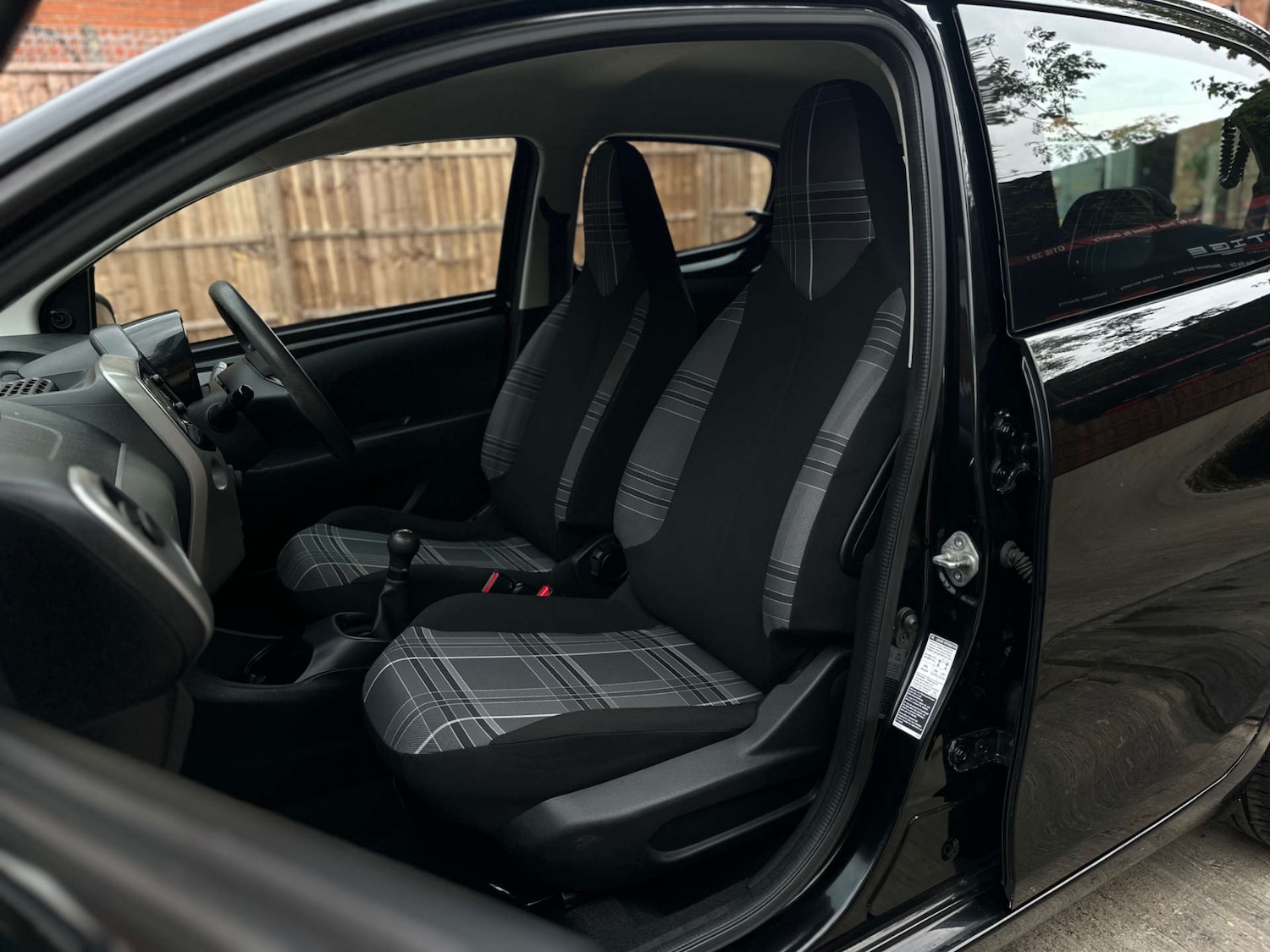 Used Peugeot 108 2016 for sale - 76602012: Photo 39