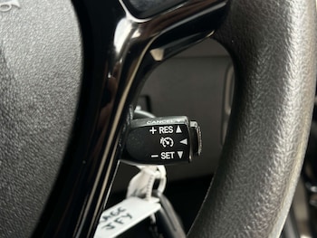 Used Peugeot 108 2016 for sale - 76602012: Photo