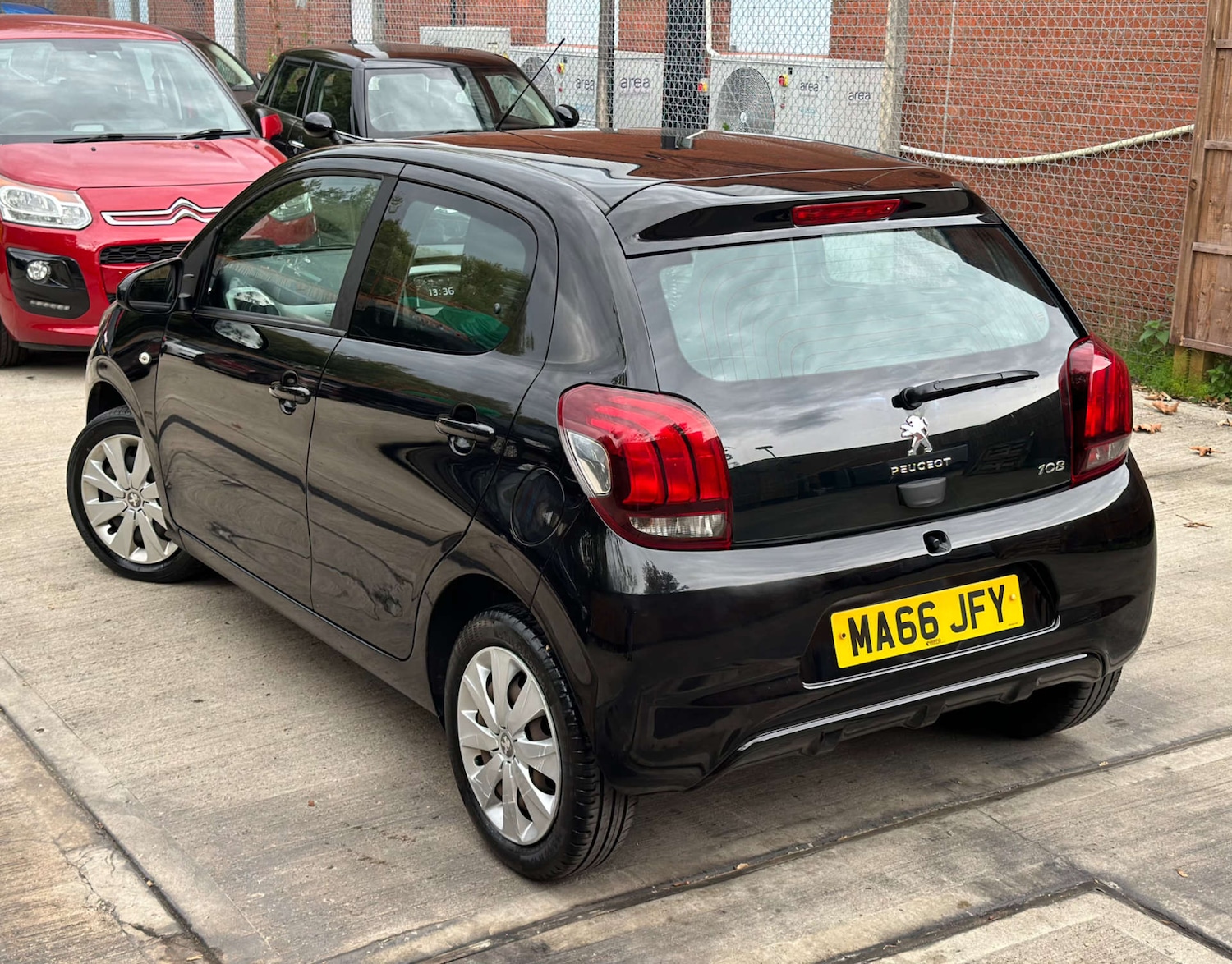 Used Peugeot 108 2016 for sale - 76602012: Photo 6