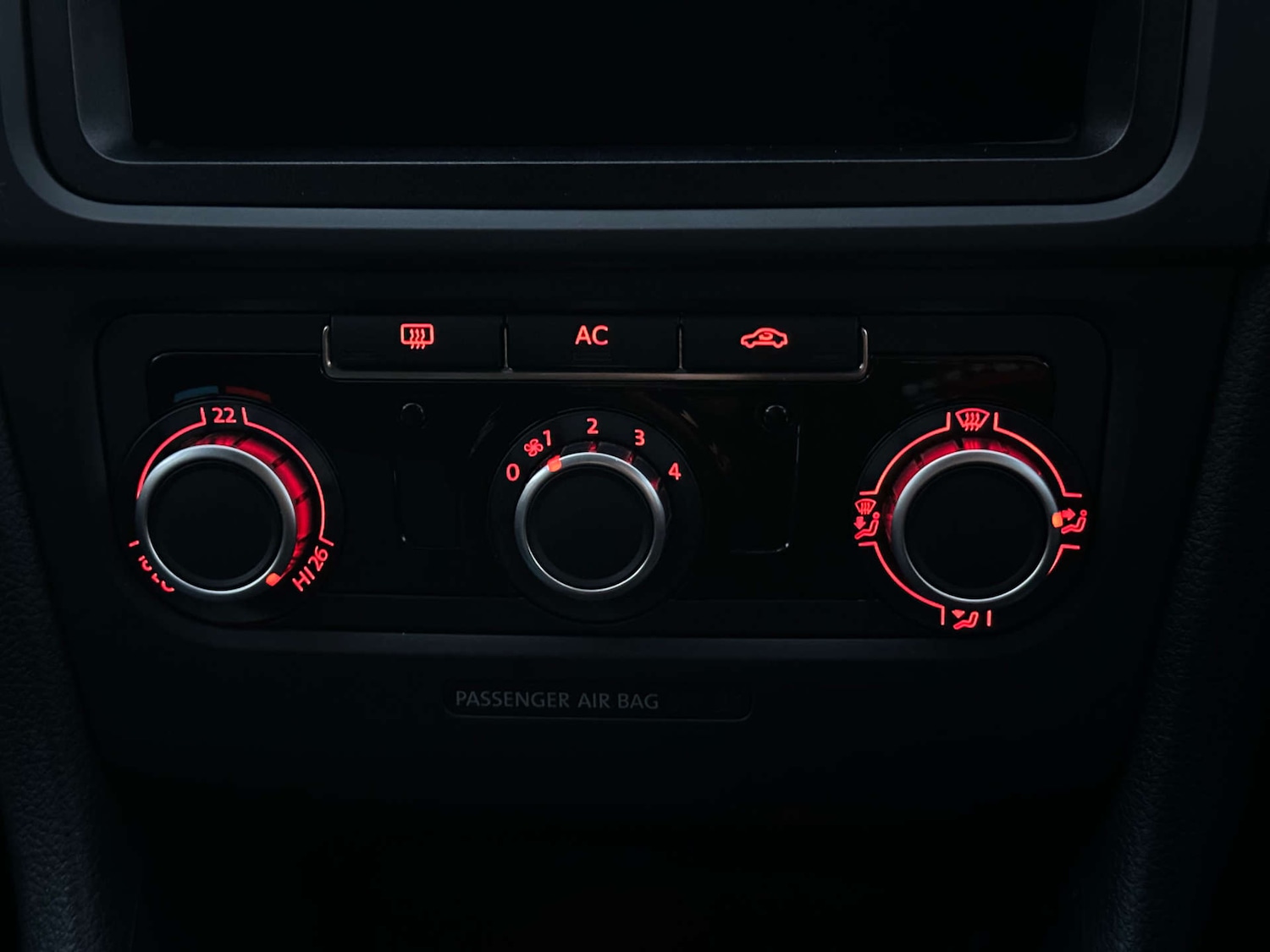 Used Volkswagen Golf 2010 for sale - 76518059: Photo 21