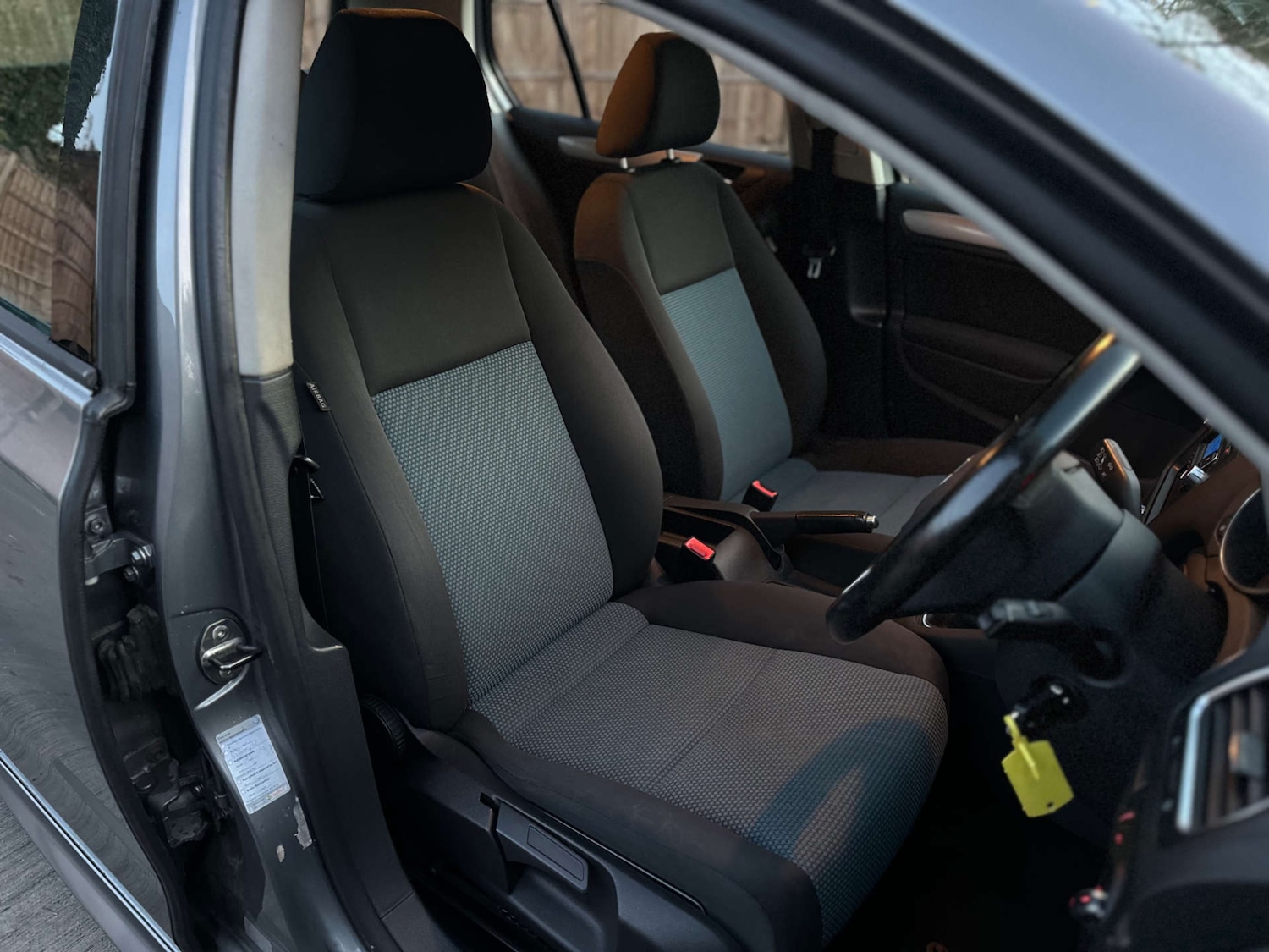 Used Volkswagen Golf 2010 for sale - 76518059: Photo 24