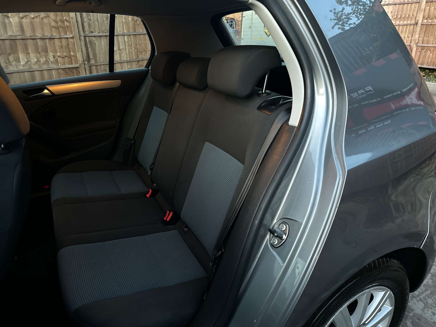 Used Volkswagen Golf 2010 for sale - 76518059: Photo 29