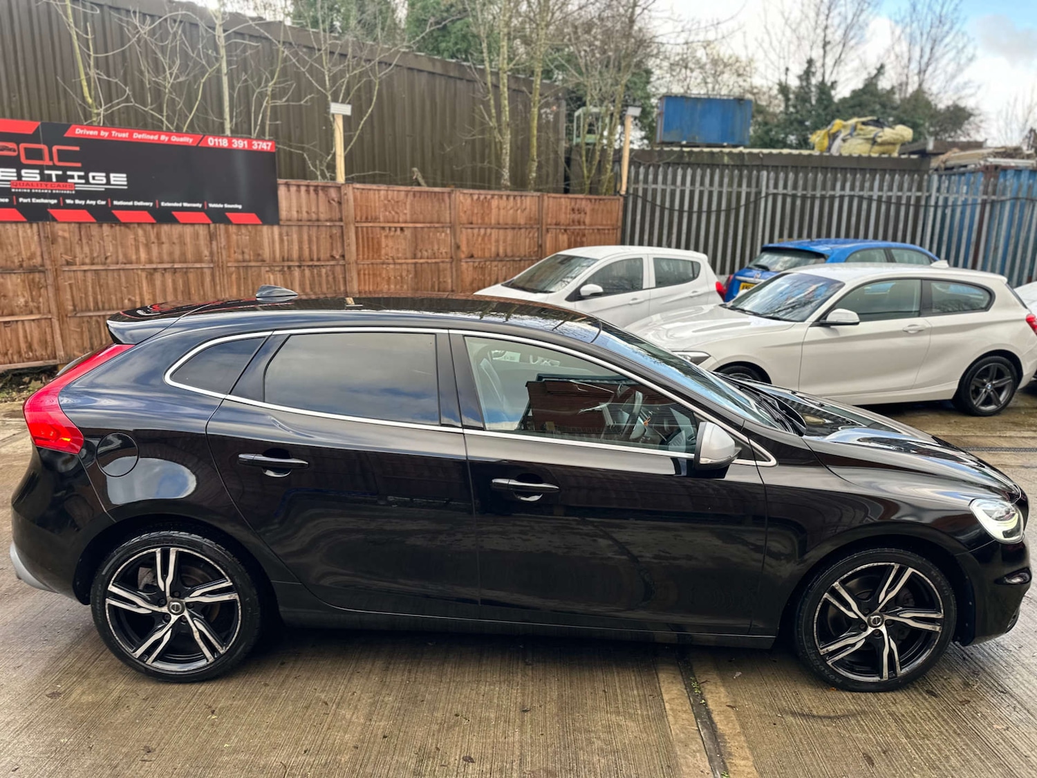 Used Volvo V40 2017 for sale - 76836462: Photo 14