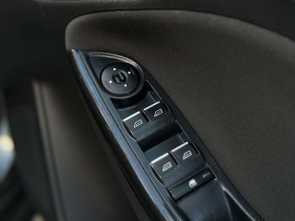 Used Ford Focus 2014 for sale - 75662066: Photo 21