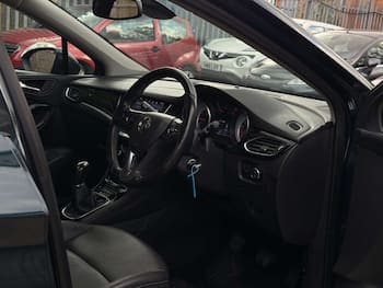 Used Vauxhall Astra 2017 for sale - 79581648: Photo