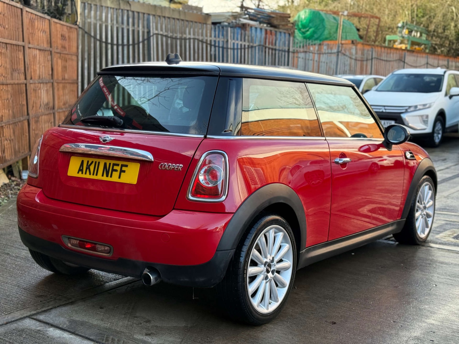 Used MINI Hatch 2011 for sale - 76836458: Photo 13
