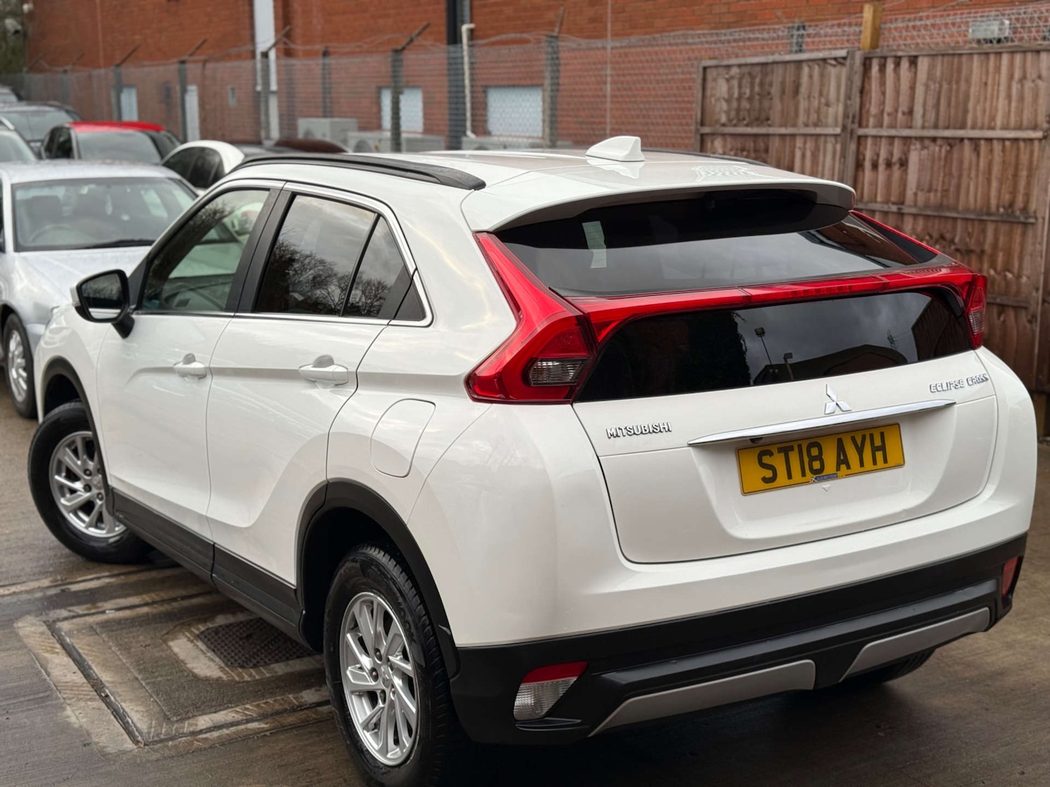 Used Mitsubishi Eclipse Cross 2018 for sale - 76611733: Photo 11