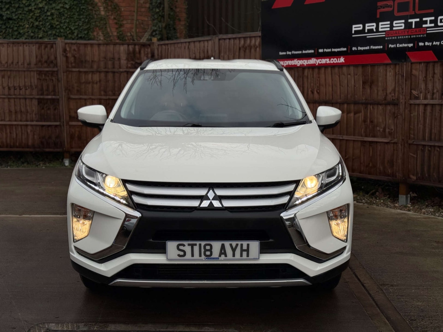 Used Mitsubishi Eclipse Cross 2018 for sale - 76611733: Photo 7