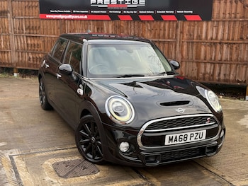 Used MINI Hatch 2018 for sale - 78826467: Photo