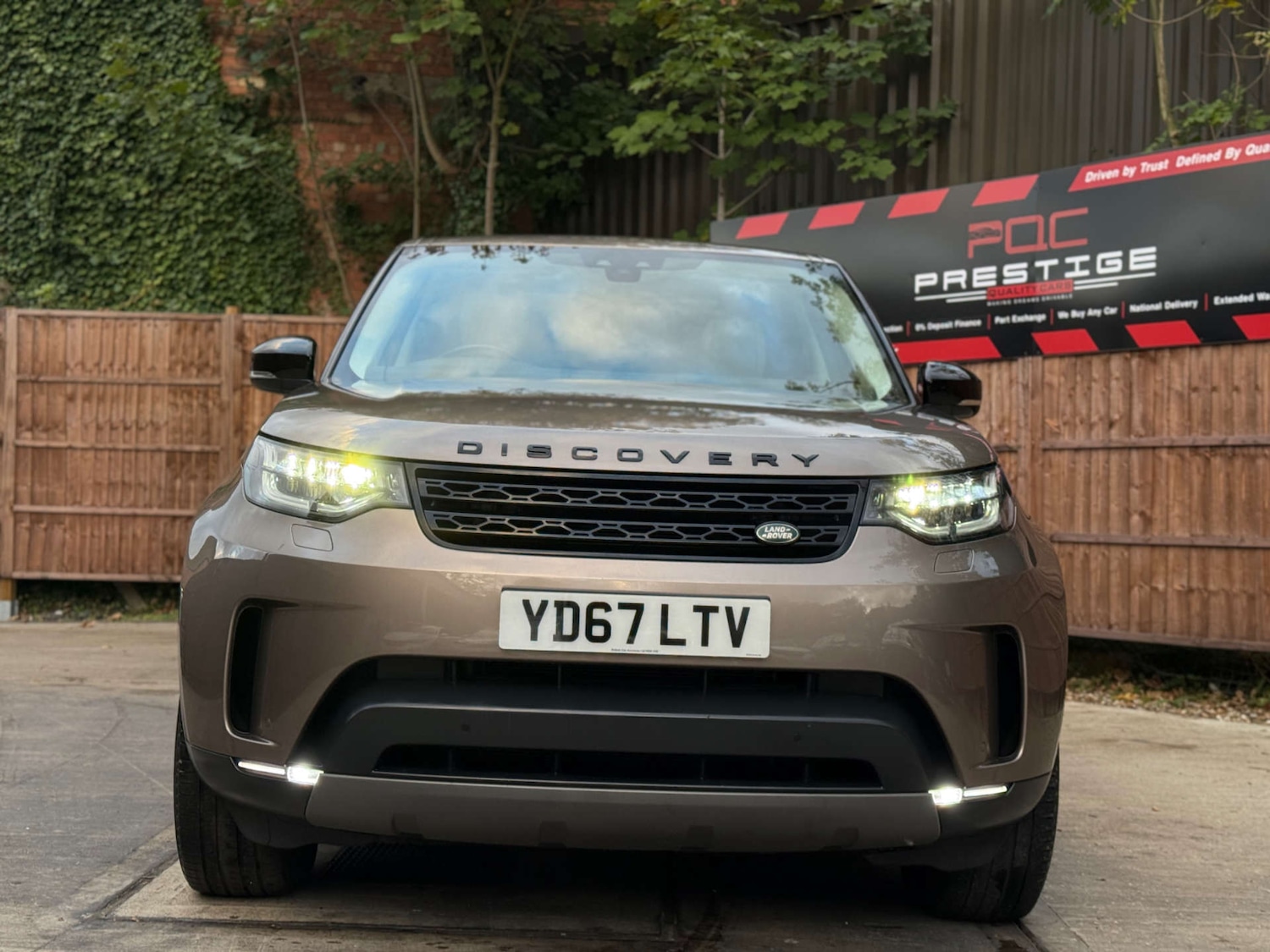 Used Land Rover Discovery 2017 for sale - 76601393: Photo 19